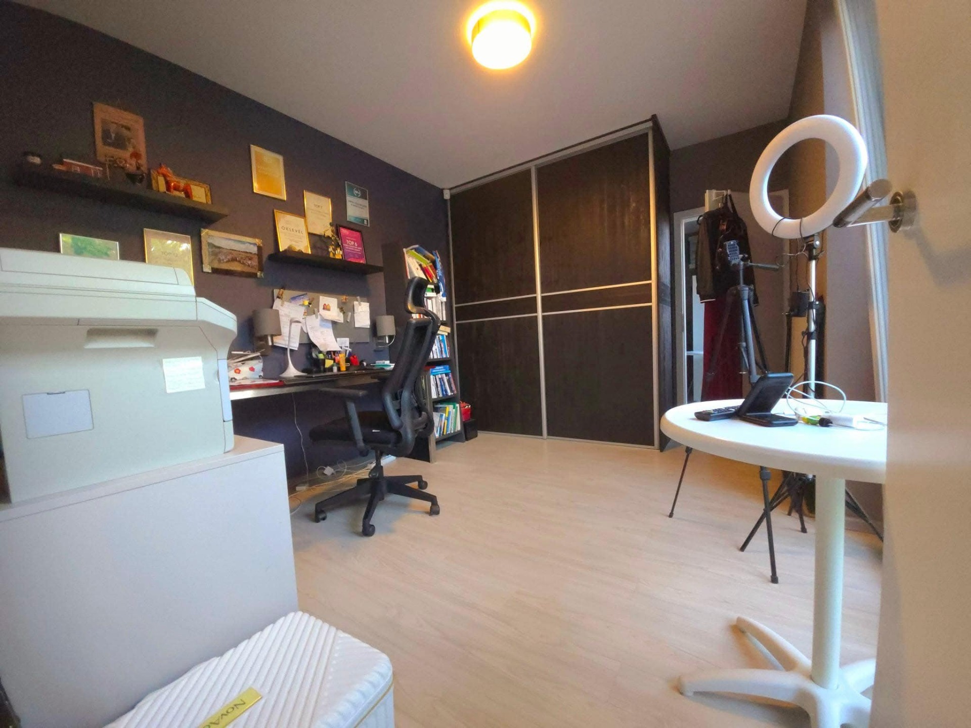 Luxus, exkluzív életkörnyezet Deszken a Marosmenti lakóparkban! Ide csak költözni kell!