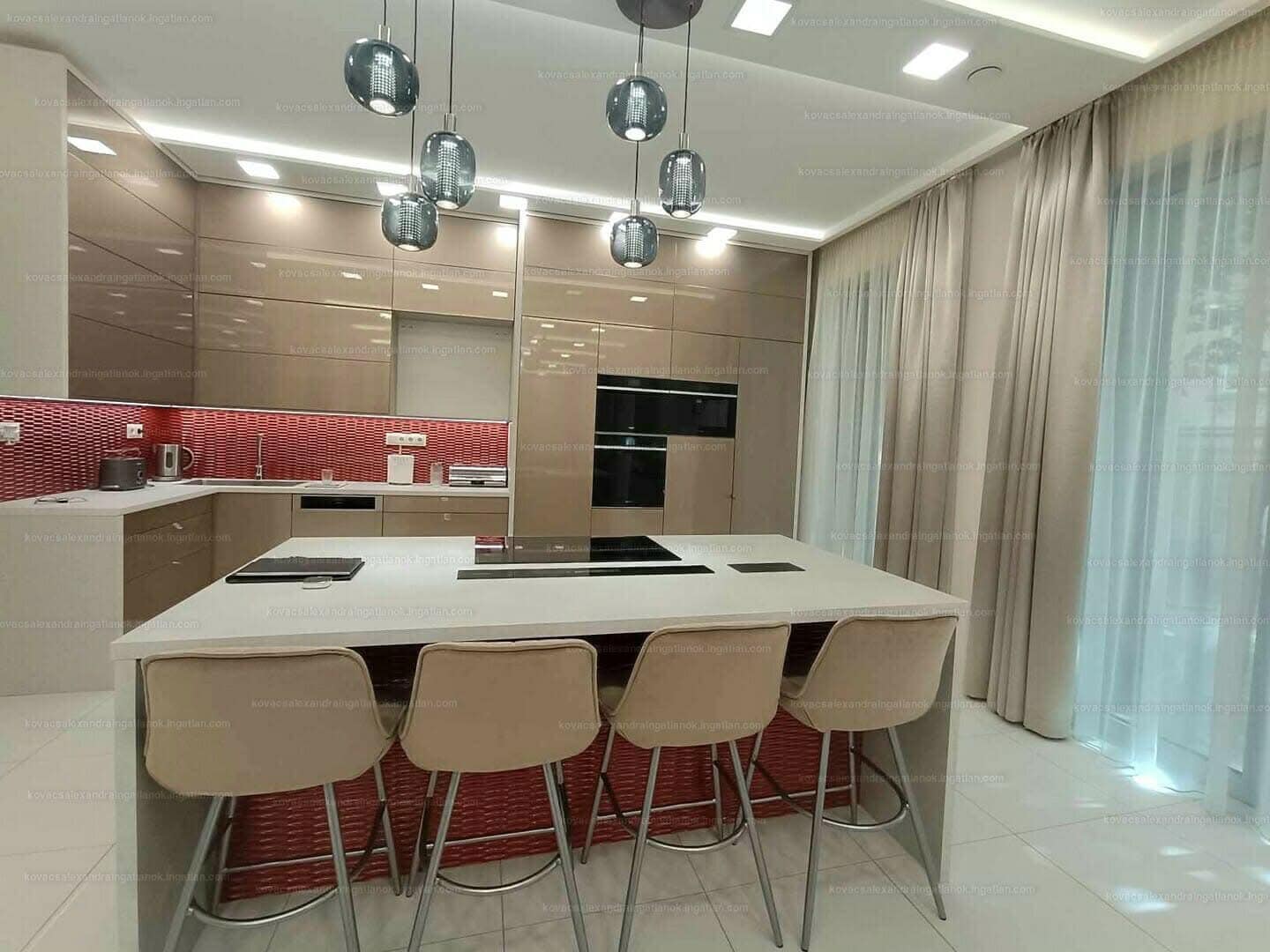 Brutál luxus, exkluzív életkörnyezet, Szeged-Belvárosában! Ide csak költözni kell!